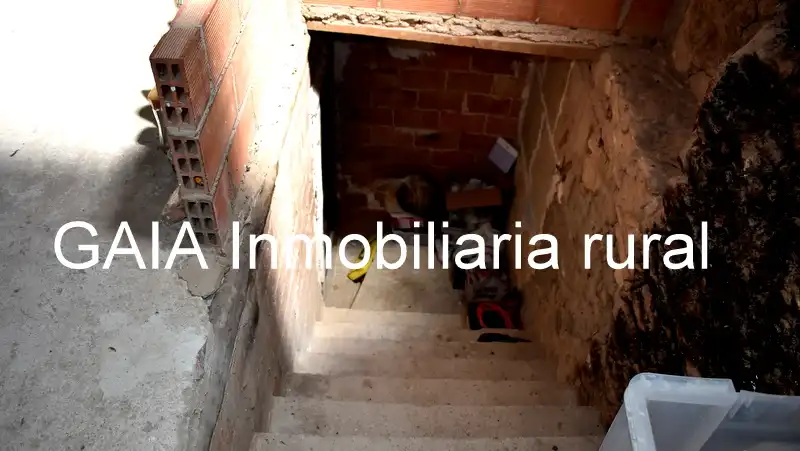 Casa adosada en venda en Maella