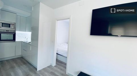 Foto 2 de Habitación en Mercado, Alicante / Alacant