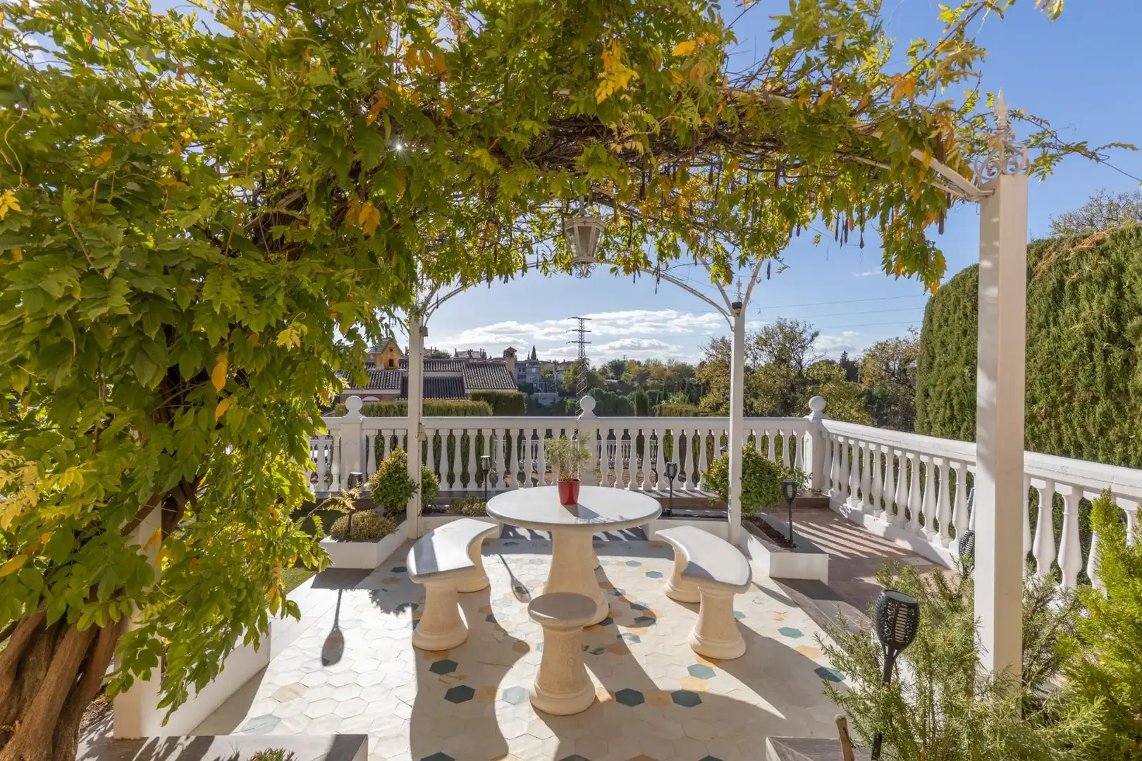Terrassa de Casa o xalet en venda en Gójar amb Calefacció, Jardí privat i Terrassa