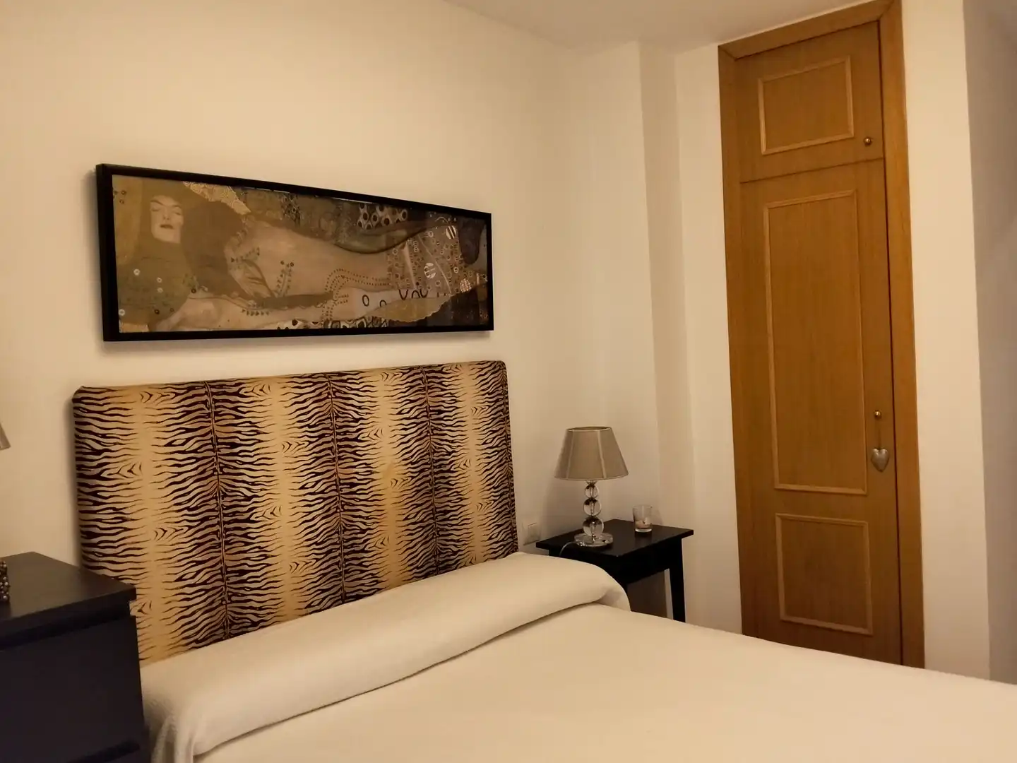 Dormitori de Apartament de lloguer en Málaga amb Moblat