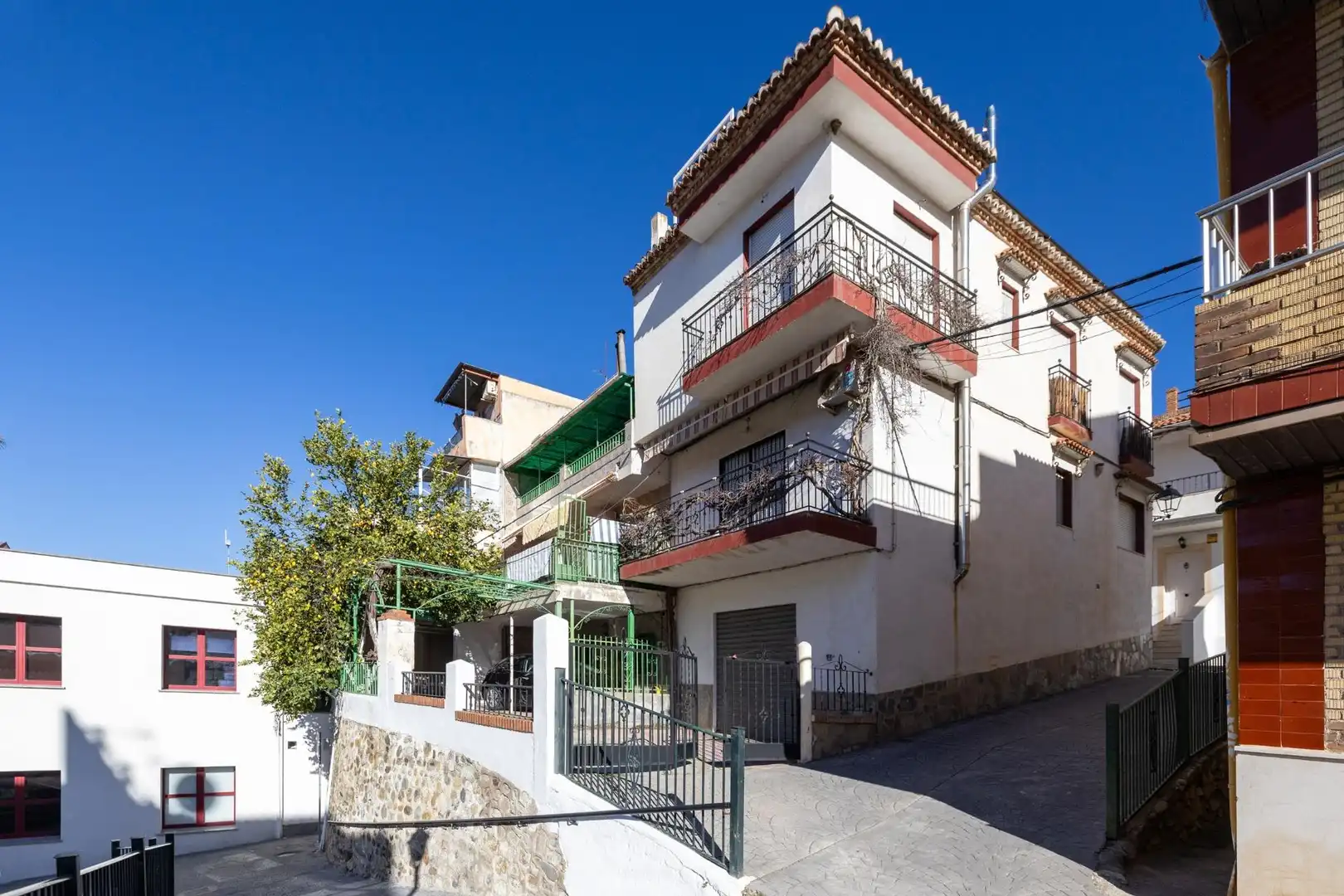 Vista exterior de Apartamento en venta en Cenes de la Vega con Terraza