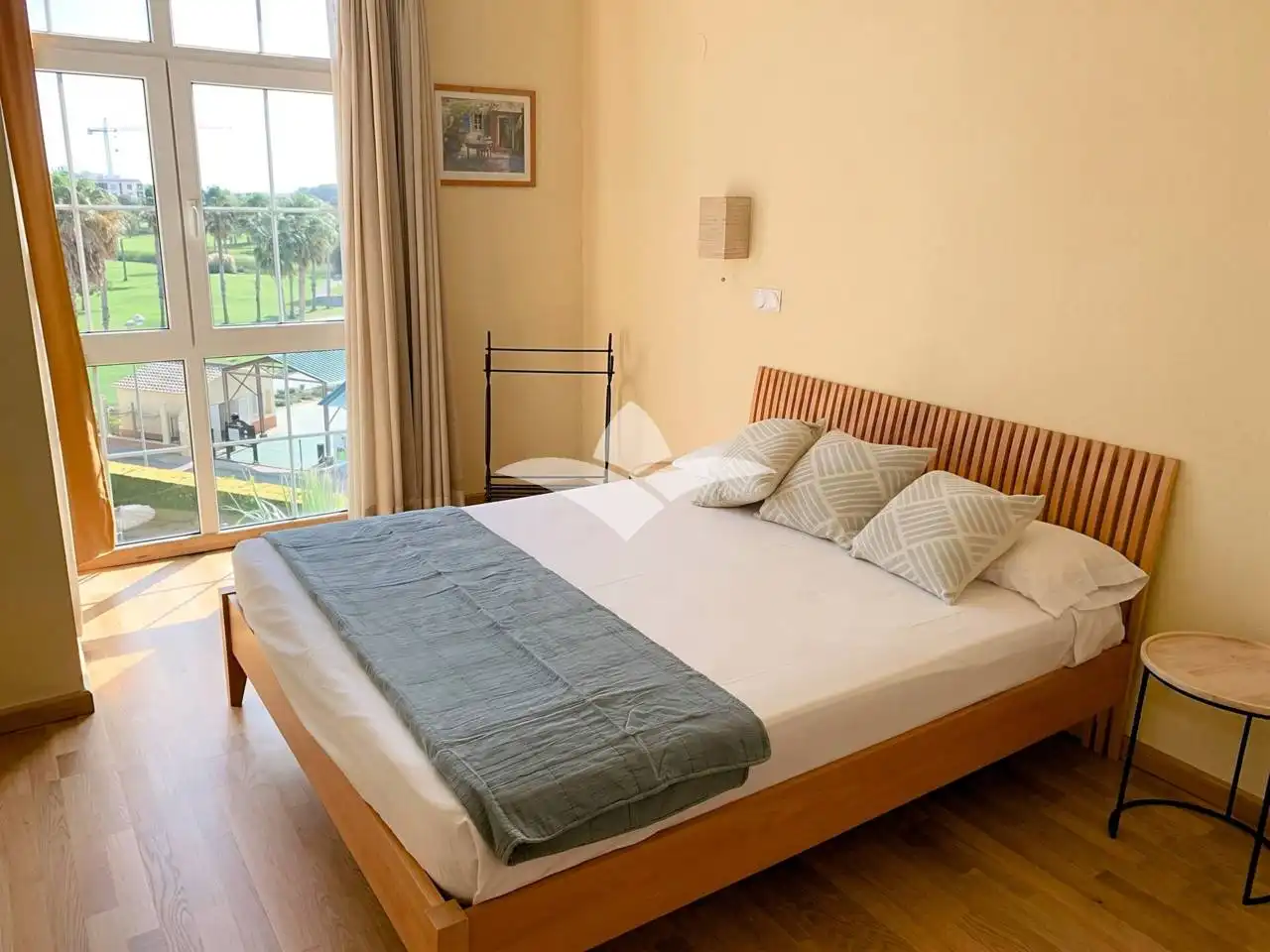 Bedroom of Attic for sale in Oliva  with Air Conditioner, Parquet flooring and Terrace