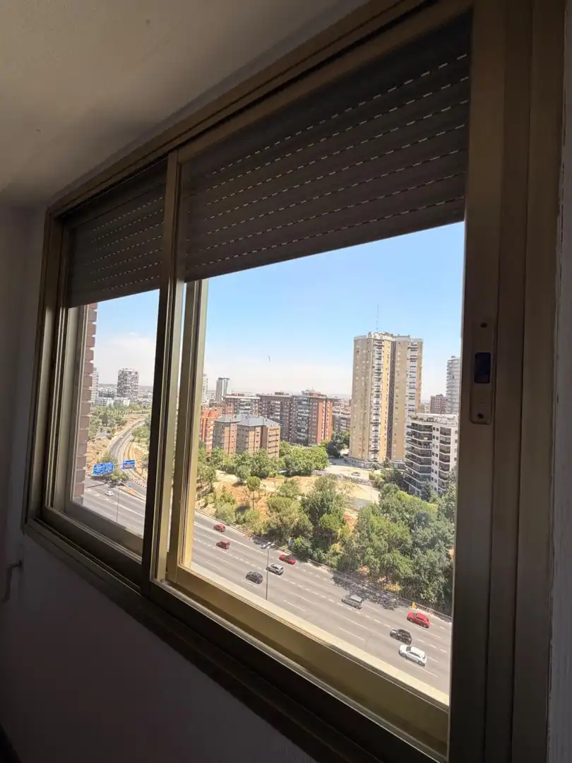 Exterior view of Flat for rent in Madrid  with Private garden, Swimming Pool and Balcony