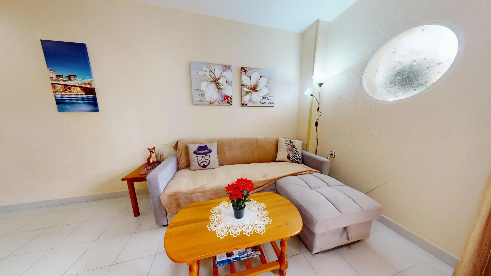 Apartament amb ascensor de lloguer a Calle BERGANTIN