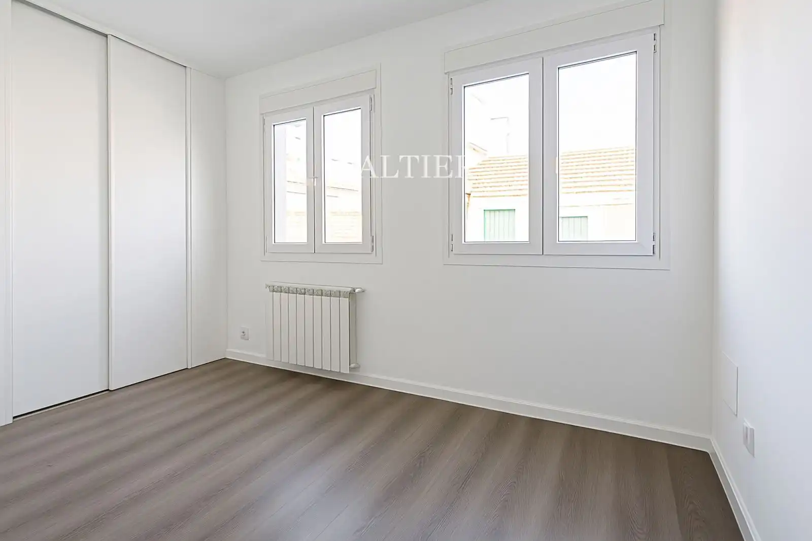 Schlafzimmer von Wohnung zum Verkauf in Madrid mit Klimaanlage, Heizung und Terrasse