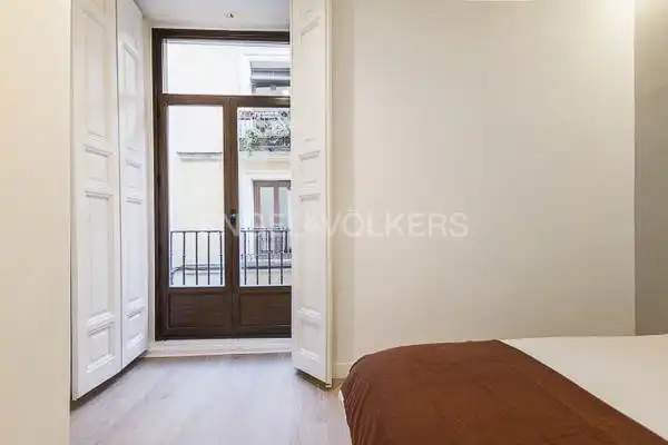 Bedroom of Flat for sale in Madrid  with Air Conditioner, Heating and Parquet flooring