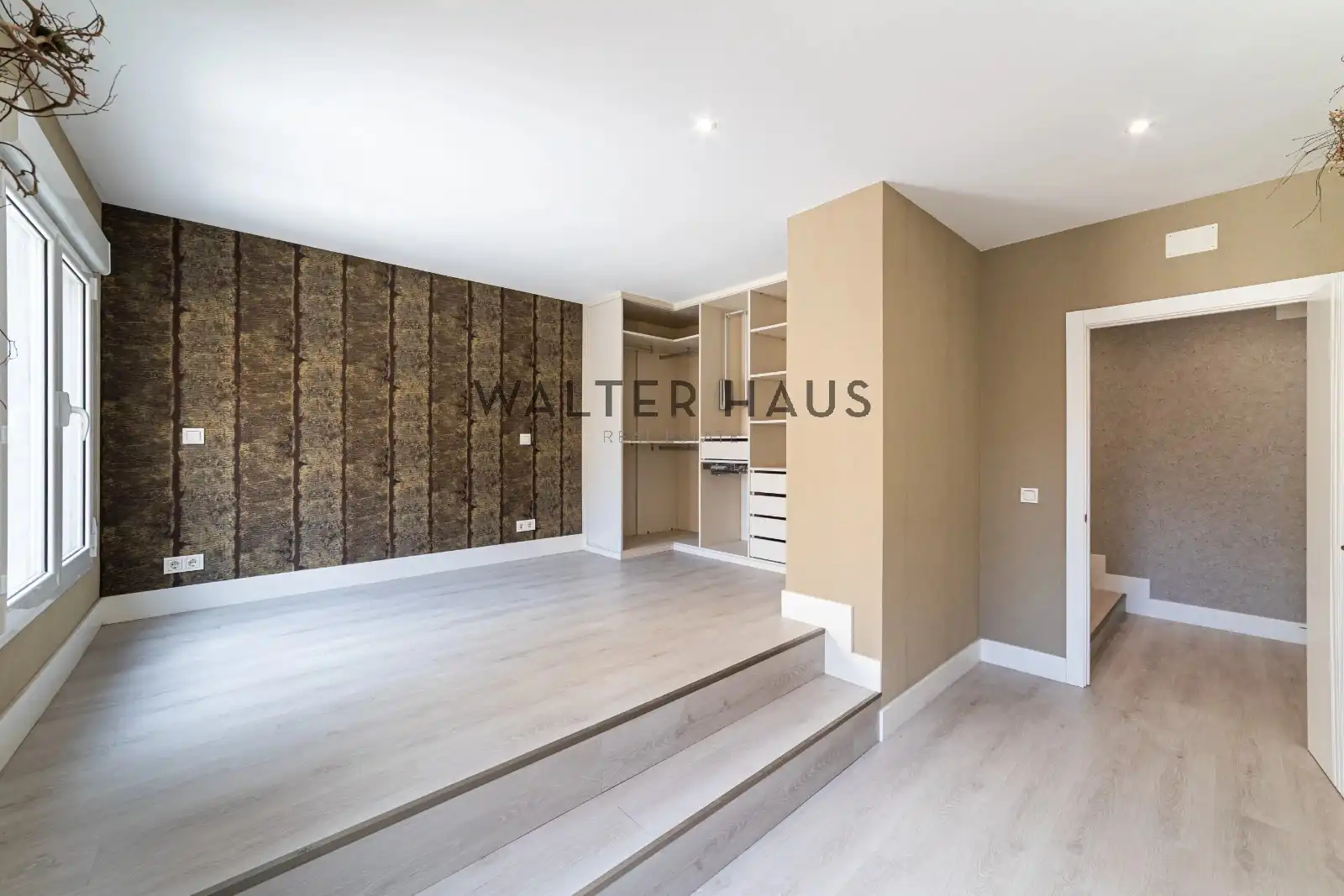 Dúplex en venta en Madrid con Calefacción, Horno y Lavadora