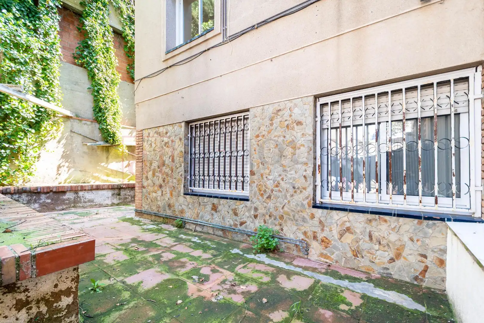 Vista exterior de Casa o chalet en venta en Barcelona con Aire acondicionado, Calefacción y Terraza