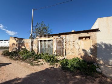 Casa in vendita a Pedanías Oeste