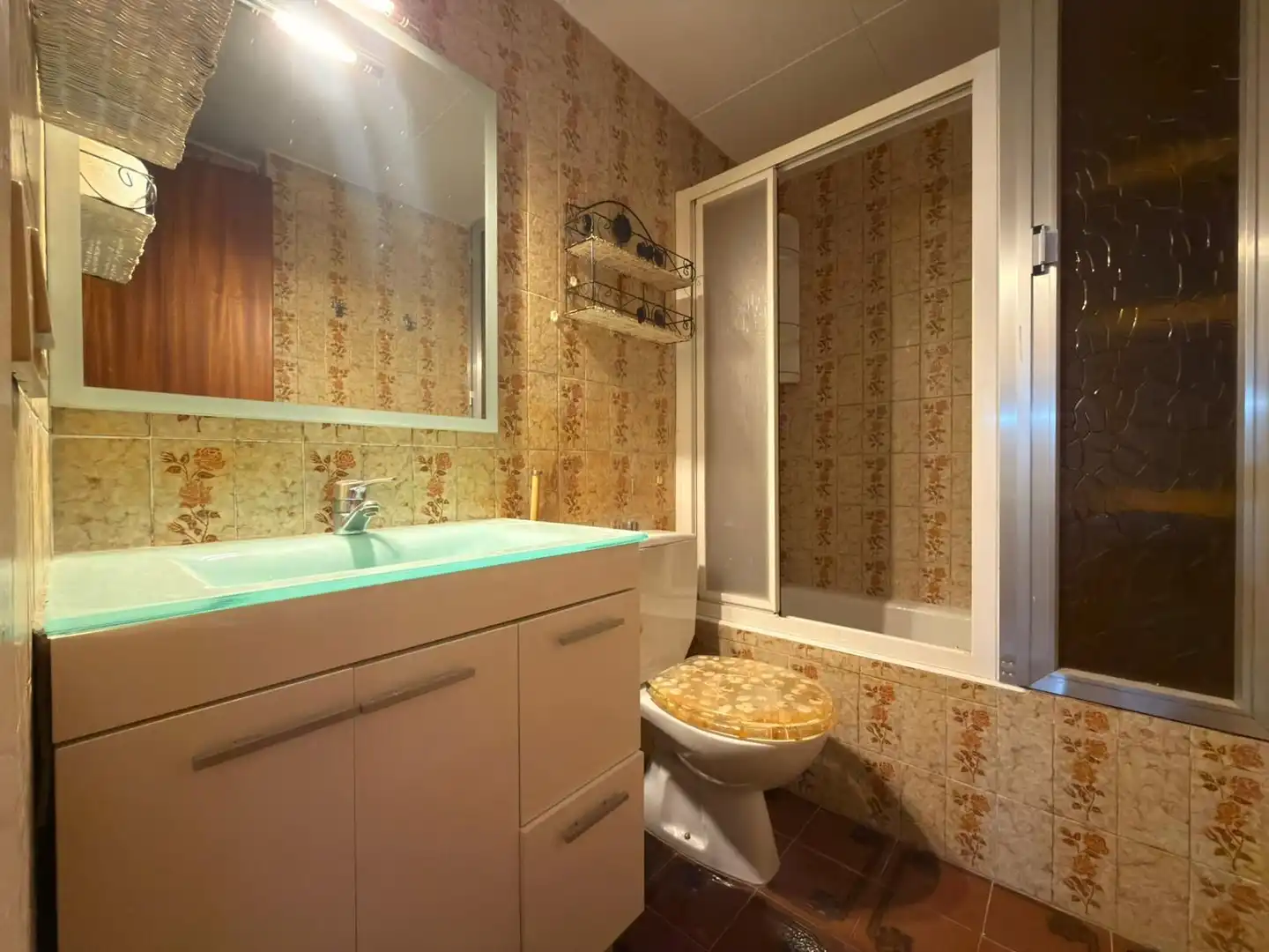 Bathroom of Flat for sale in Cubelles  with Private garden and Terrace