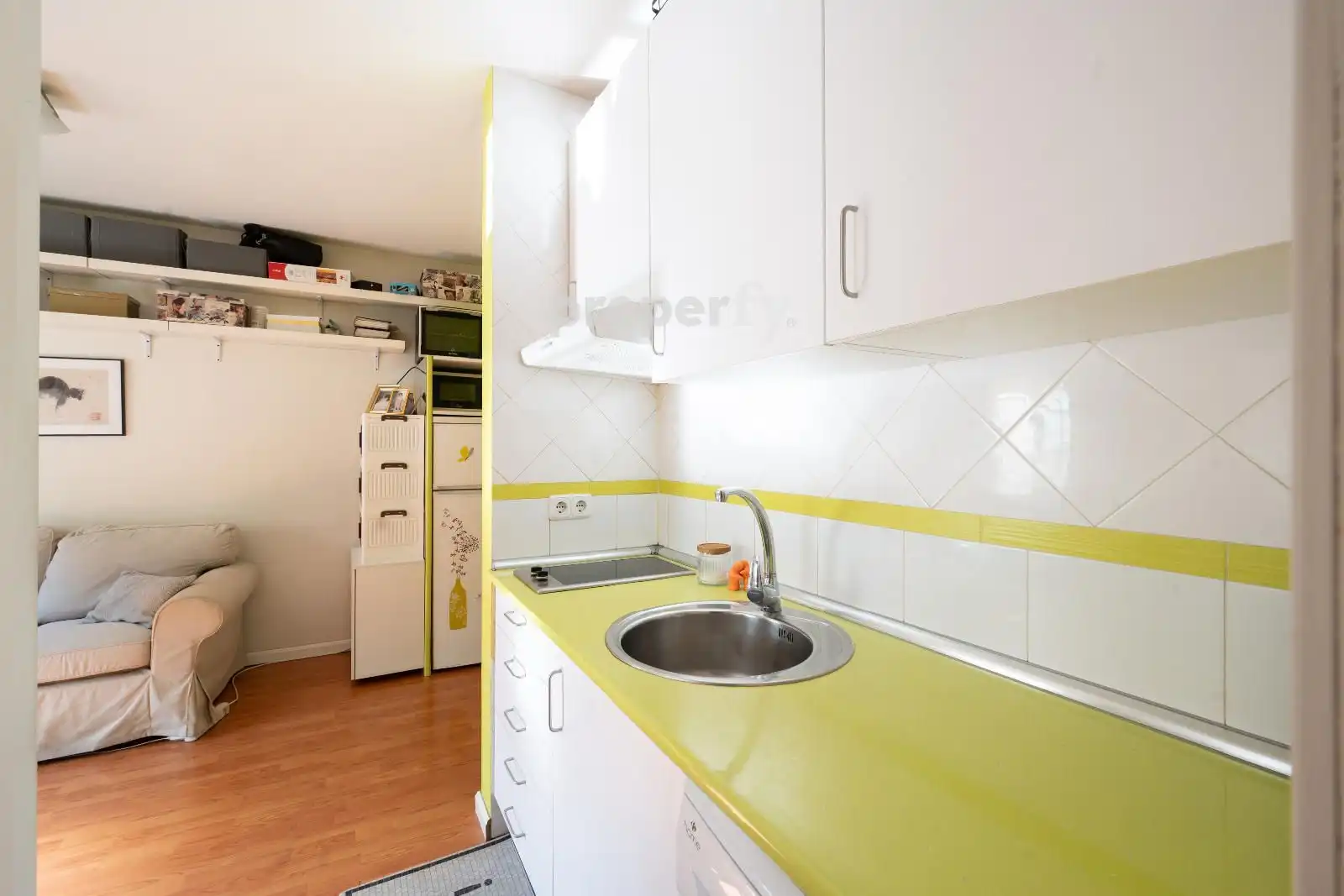 Kitchen of Flat for sale in Madrid  with Heating, Parquet flooring and Furnished