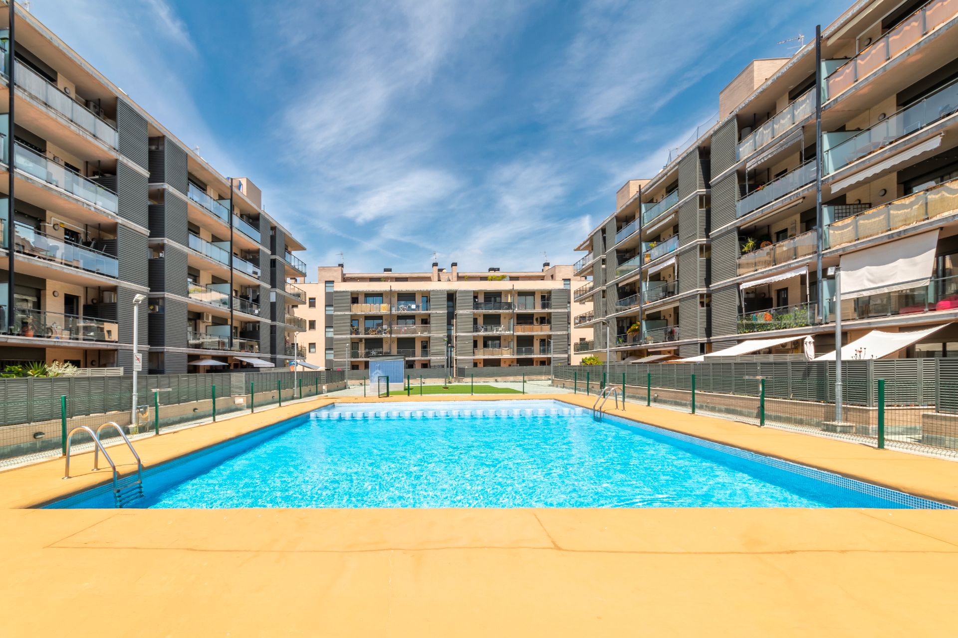 Swimming pool of Duplex for sale in Badalona  with Terrace, Oven and Community pool