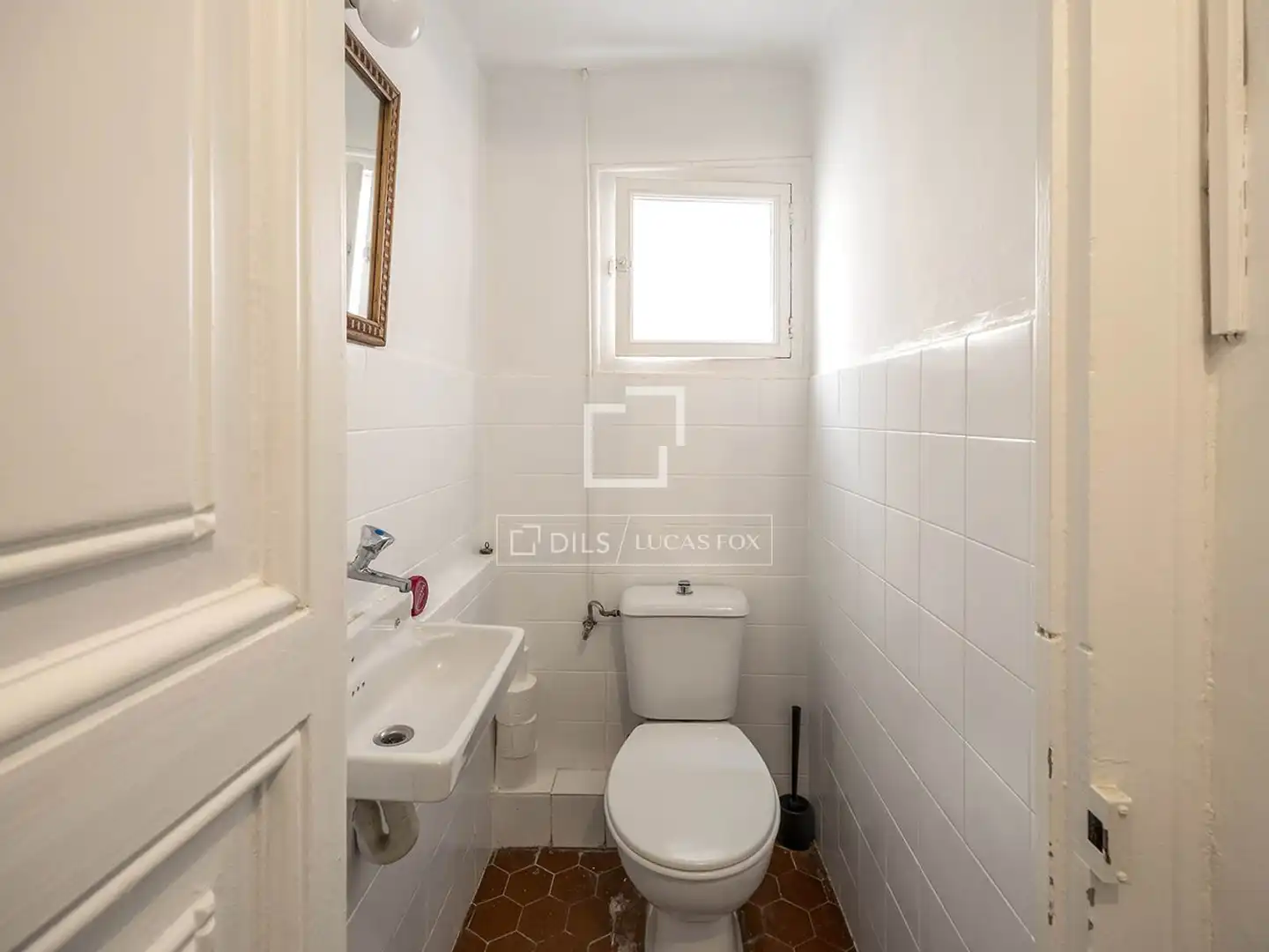 Bathroom of Flat for sale in Barcelona  with Air Conditioner, Heating and Terrace