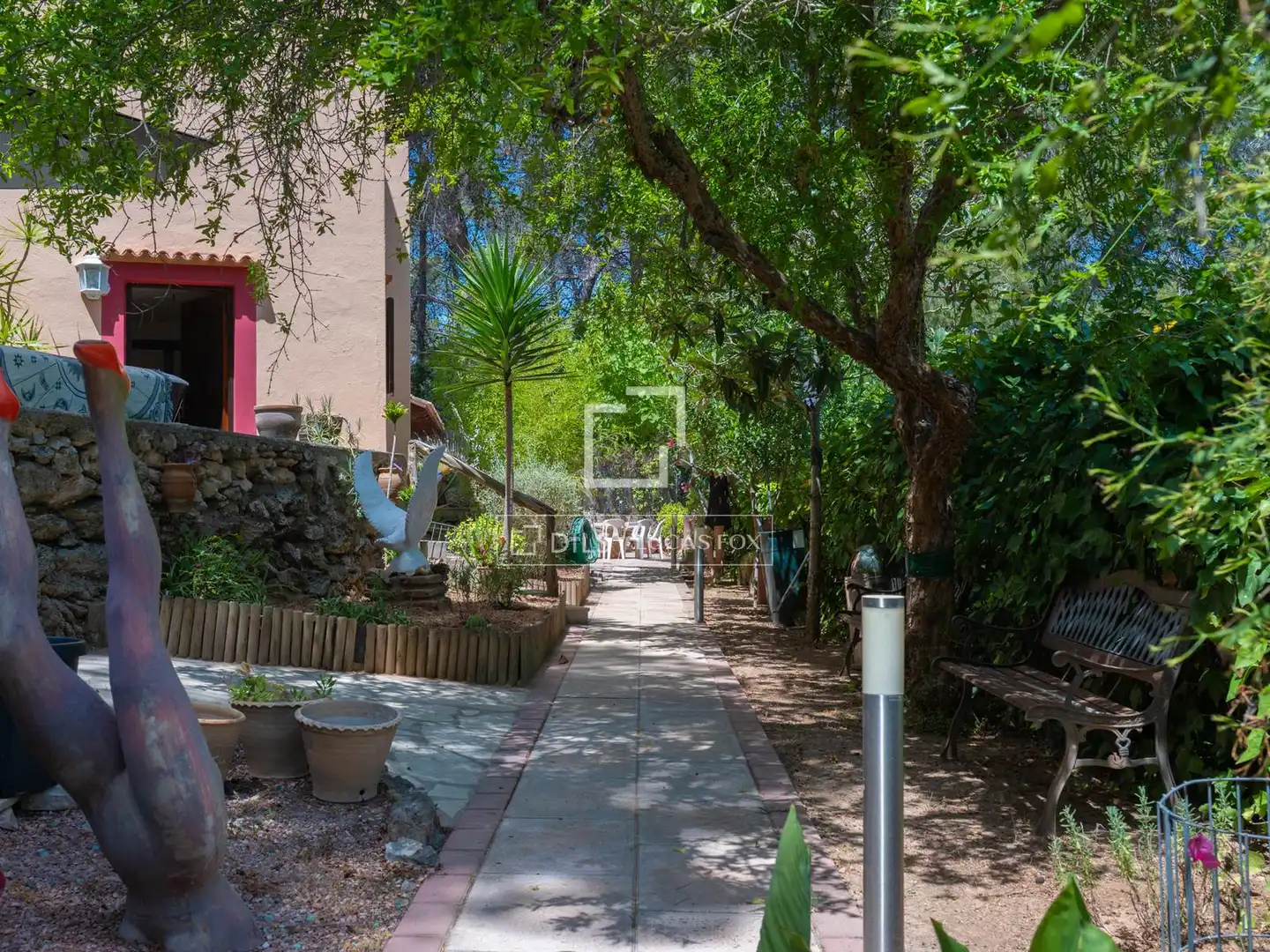 Vista exterior de Casa o xalet en venda en Sant Antoni de Portmany amb Aire condicionat, Calefacció i Jardí privat