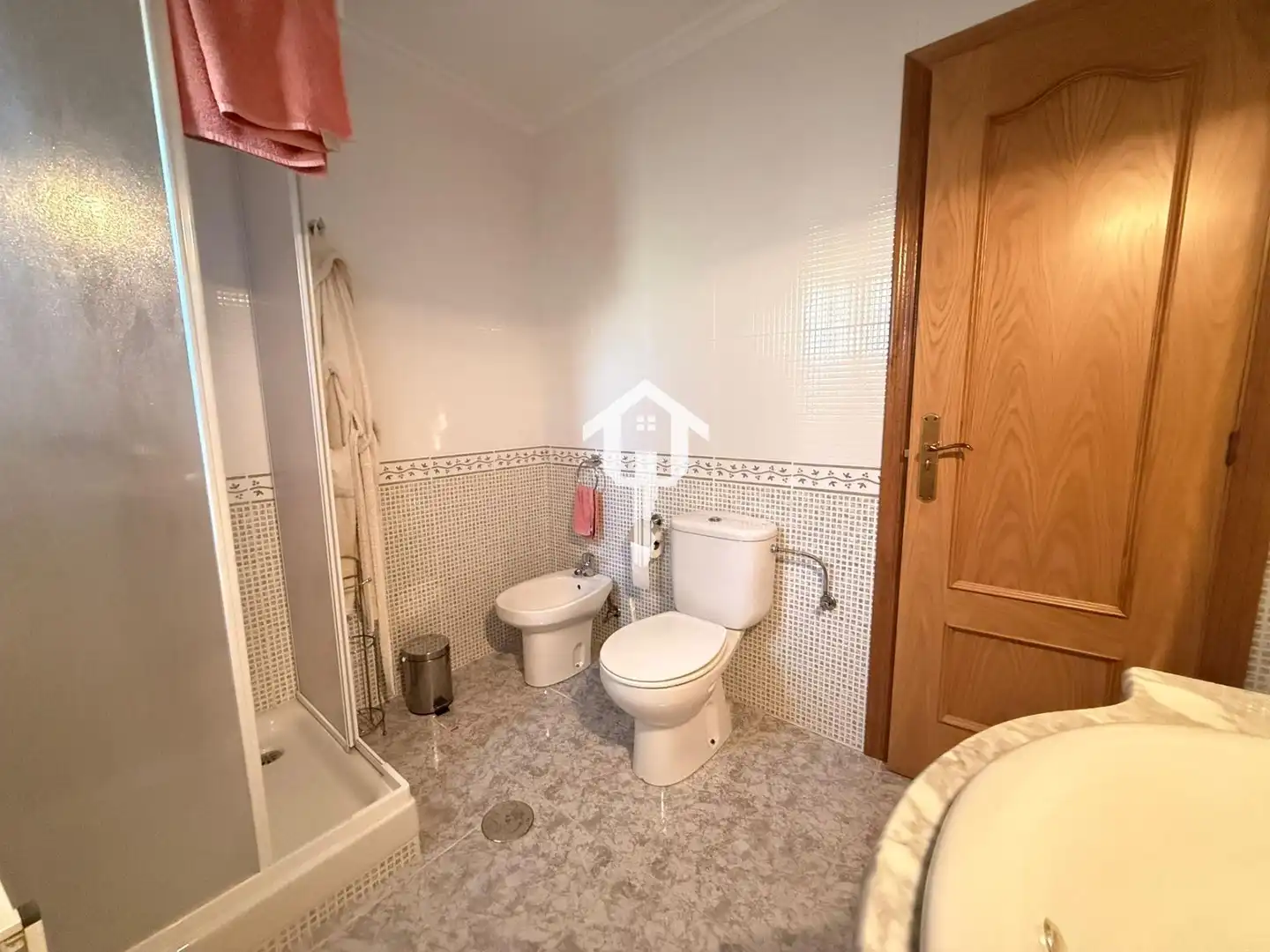 Bathroom of Houses for sale in San Vicente del Raspeig / Sant Vicent del Raspeig  with Air Conditioner, Private garden and Terrace