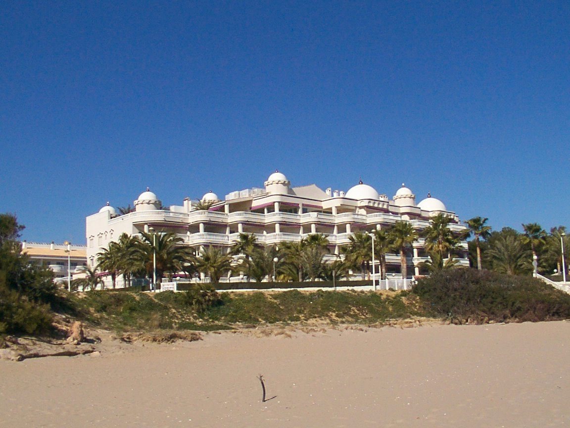 Vista exterior de Àtic de lloguer en Alcalà de Xivert amb Aire condicionat, Calefacció i Terrassa
