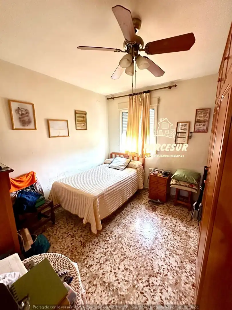 Dormitori de Casa o xalet en venda en Córdoba amb Aire condicionat, Calefacció i Jardí privat