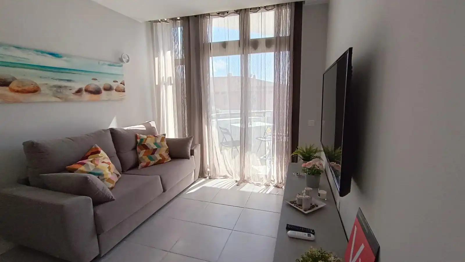 Wohnzimmer von Wohnungen zum Verkauf in San Bartolomé de Tirajana mit Klimaanlage, Möbliert und Balkon