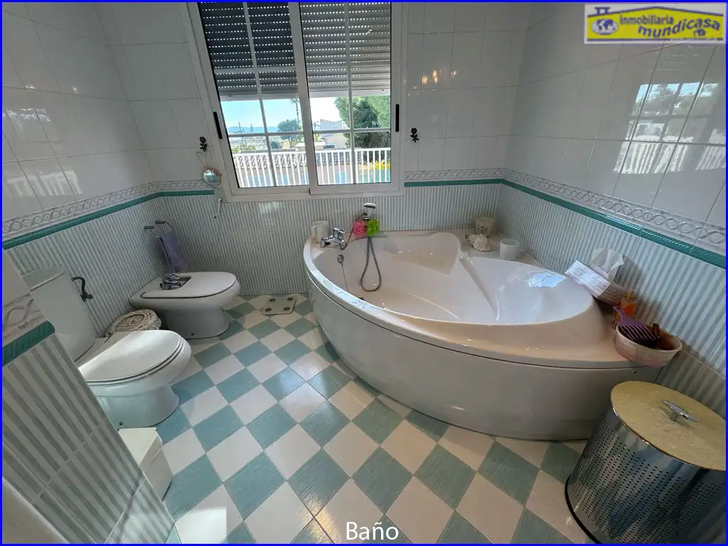 Baño de Casa o chalet en venta en Santomera con Aire acondicionado, Calefacción y Jardín privado