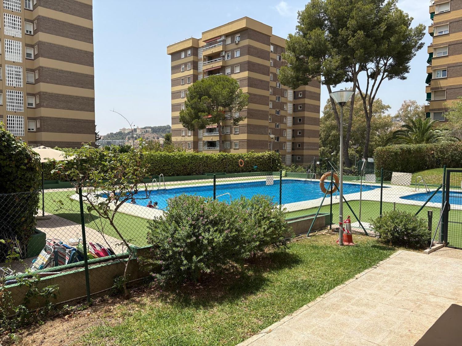 Piscina de Pis de lloguer en Málaga Capital amb Aire condicionat, Jardí privat i Terrassa