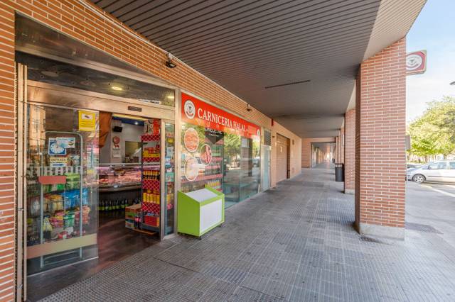 Local comercial en Venta en Berriozar - Calle Etxaburua, 15 en Berriozar