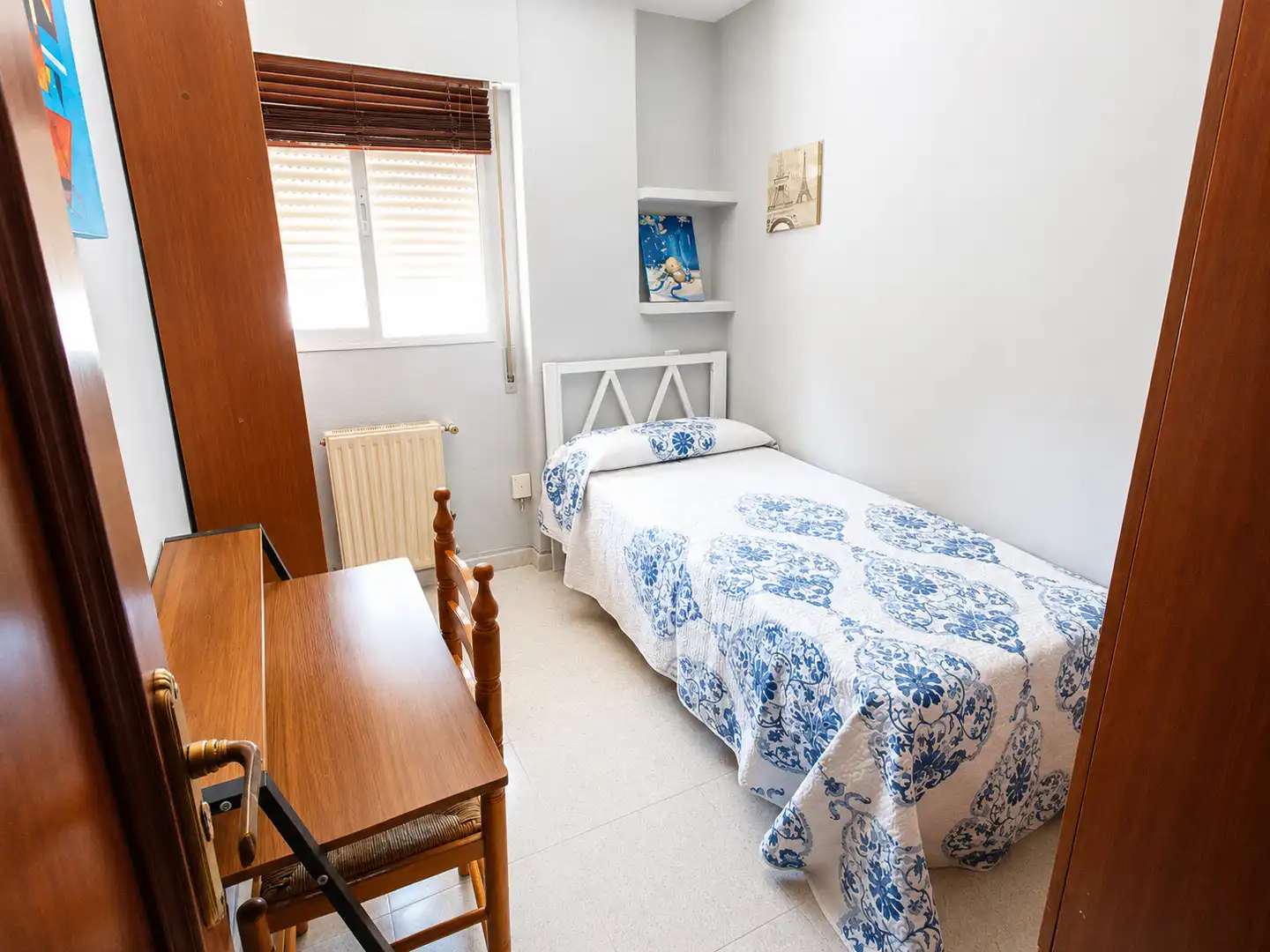 Habitación de Piso para compartir en La Avanzada - La Cueva
