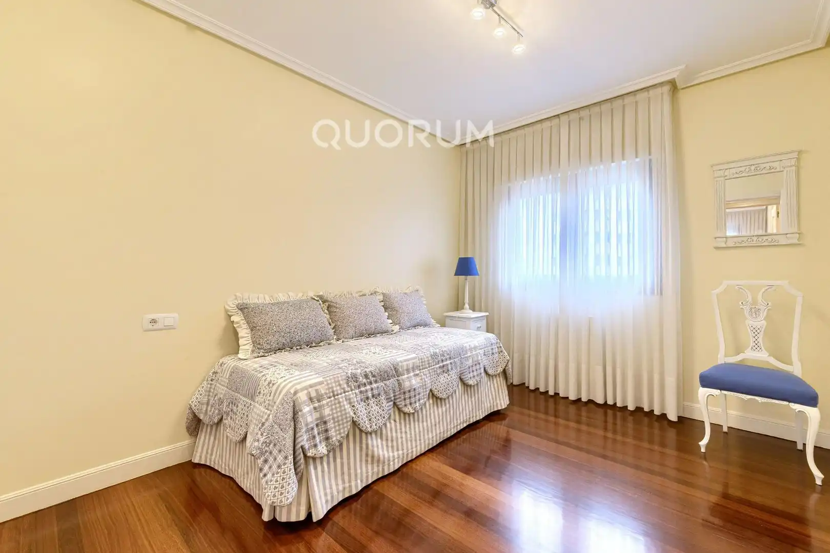 Habitación de Piso en venta en Barakaldo  con Calefacción, Trastero y Amueblado