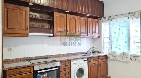 Foto 2 de Apartamento de alquiler en San Rosendo, Ourense Capital