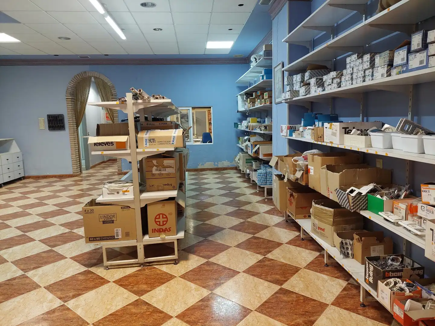 Local en venda en Sagunto / Sagunt