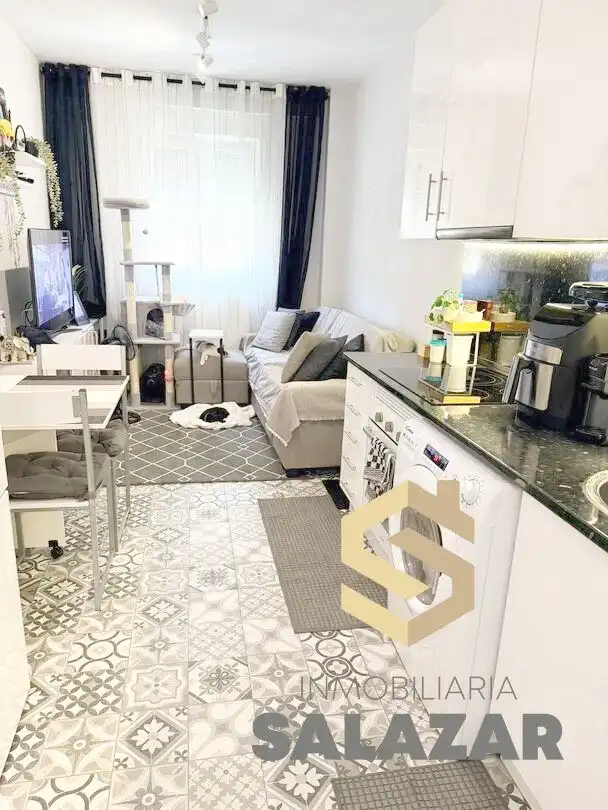 Sala de estar de Piso en venta en Bilbao  con Calefacción