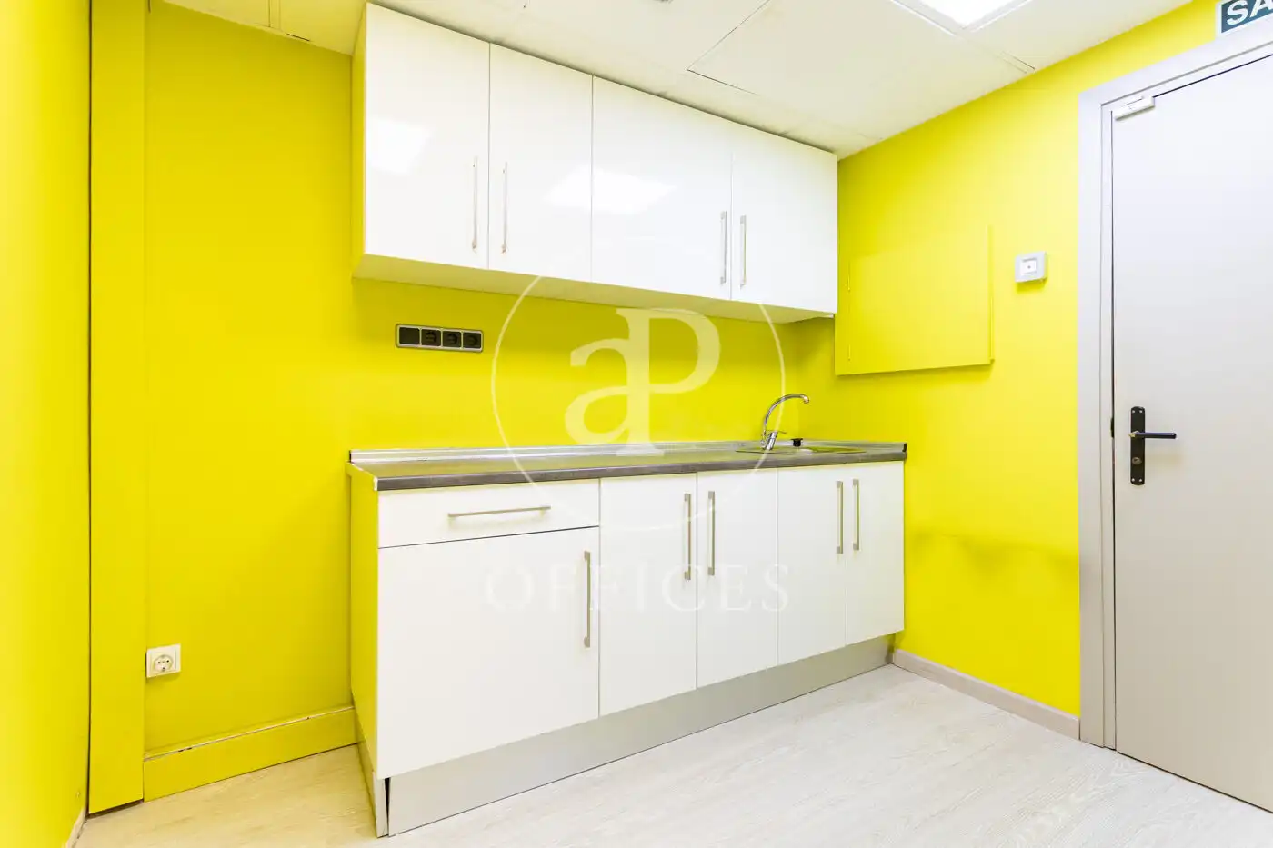 Oficina en venta en Barcelona con Aire acondicionado y Calefacción