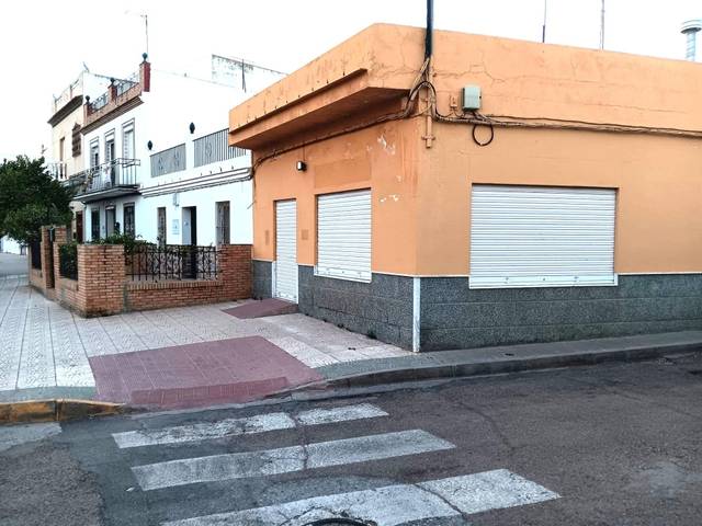 Local comercial en Alquiler en Guillena pueblo