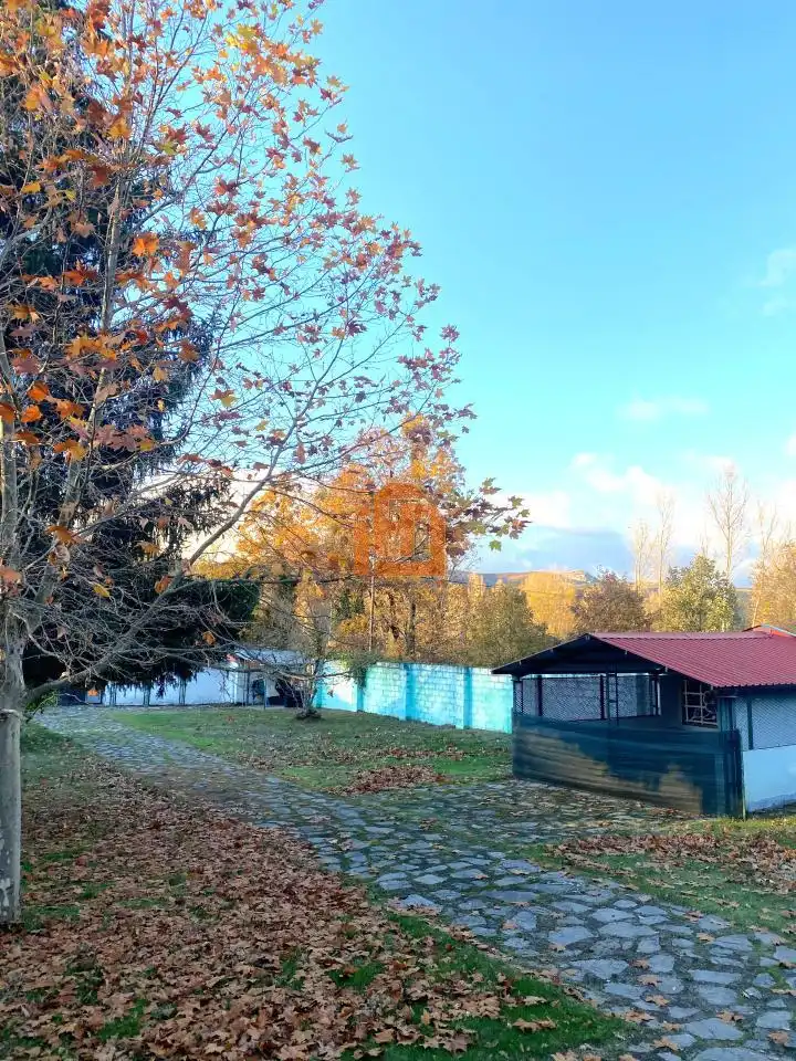 Casa o chalet en venta en Cuadros con Jardín privado, Trastero y Amueblado