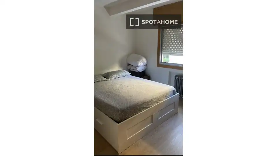 Appartamento con terrazza in affitto a Ciudad Lineal, imagen 6
