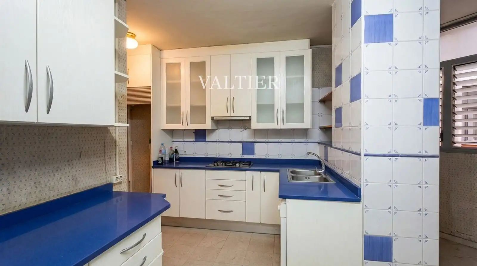 Flat with lift for sale in Enrique Larreta, imagen 11