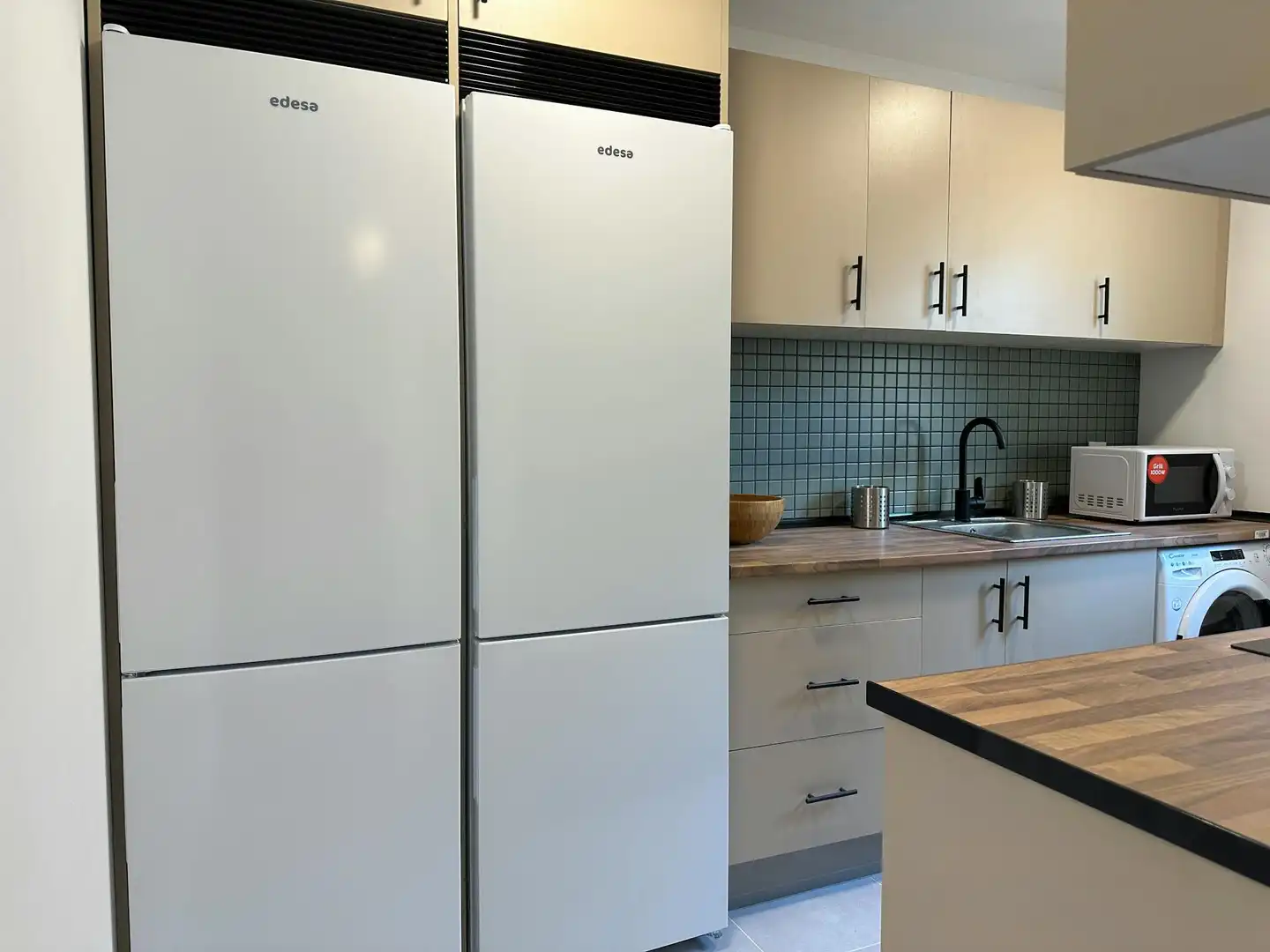 Kitchen of Flat for share in Madrid  with Air Conditioner, Heating and Furnished