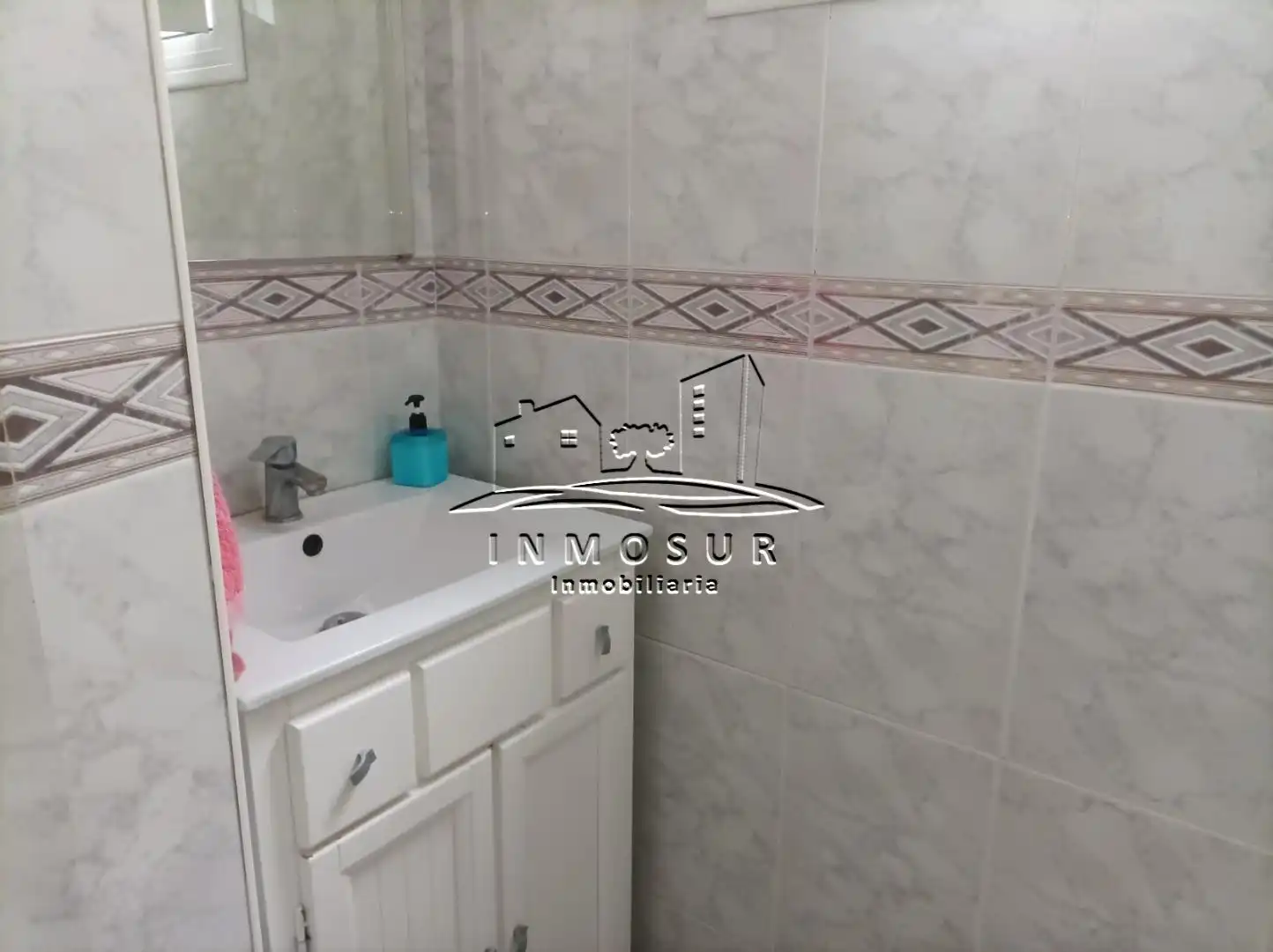 Badezimmer von Wohnung zum Verkauf in Lucena mit Abstellraum