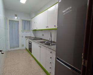 Cuina de Pis de lloguer en  Barcelona Capital amb Aire condicionat, Calefacció i Terrassa