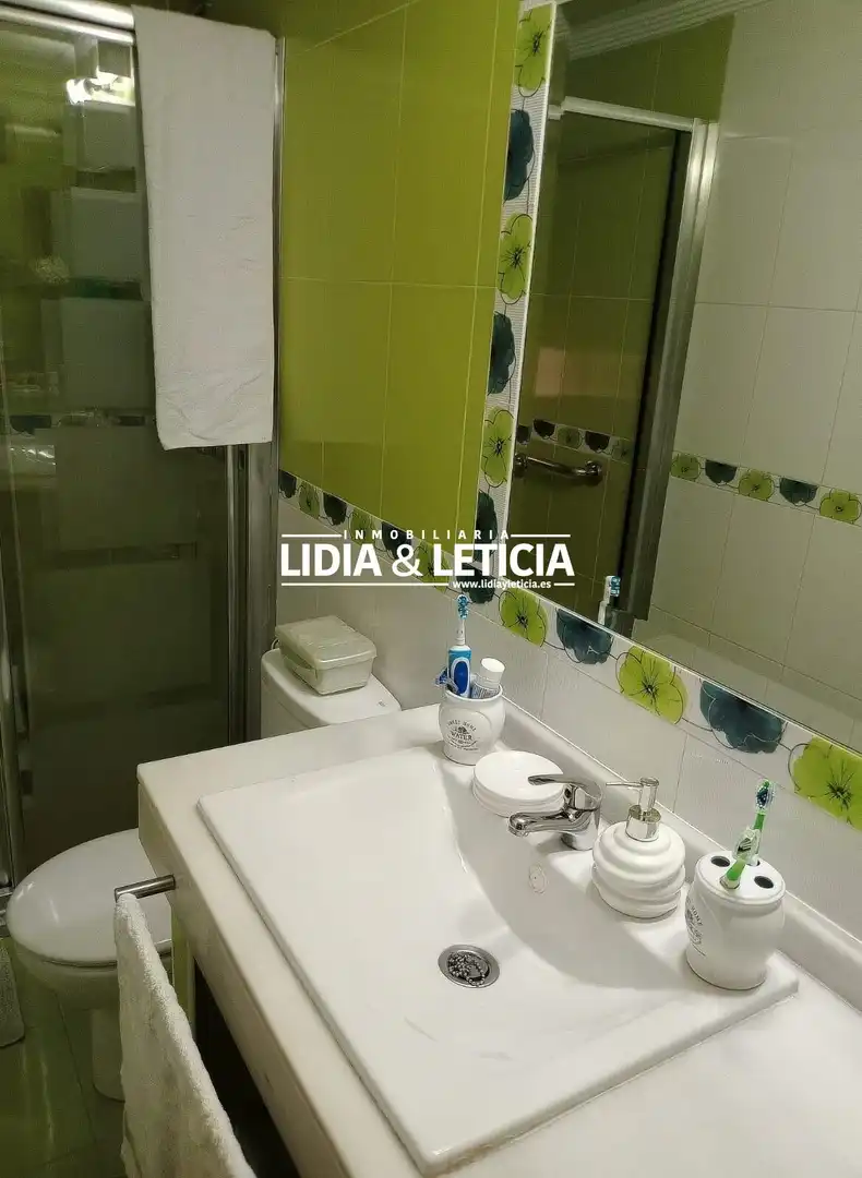Bany de Pis en venda en Alcalá de Guadaira amb Aire condicionat, Calefacció i Jardí privat