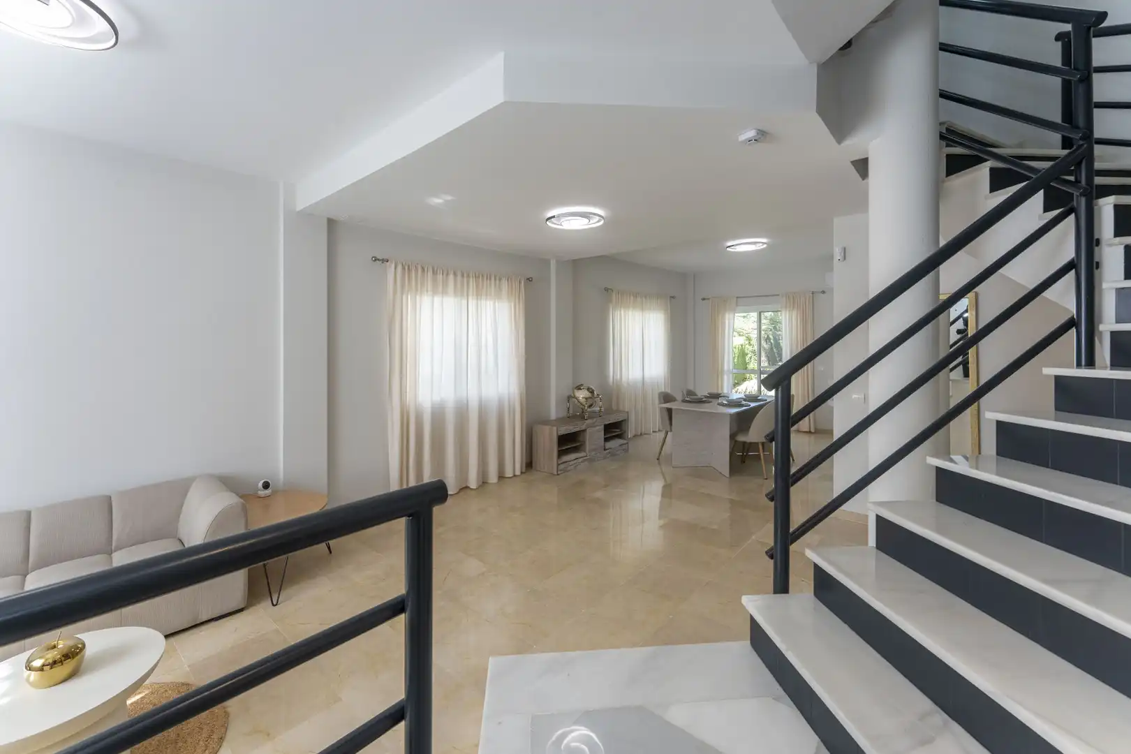 Reihenhaus mit Terrasse zum Verkauf in Elviria - Cabopino, imagen 15