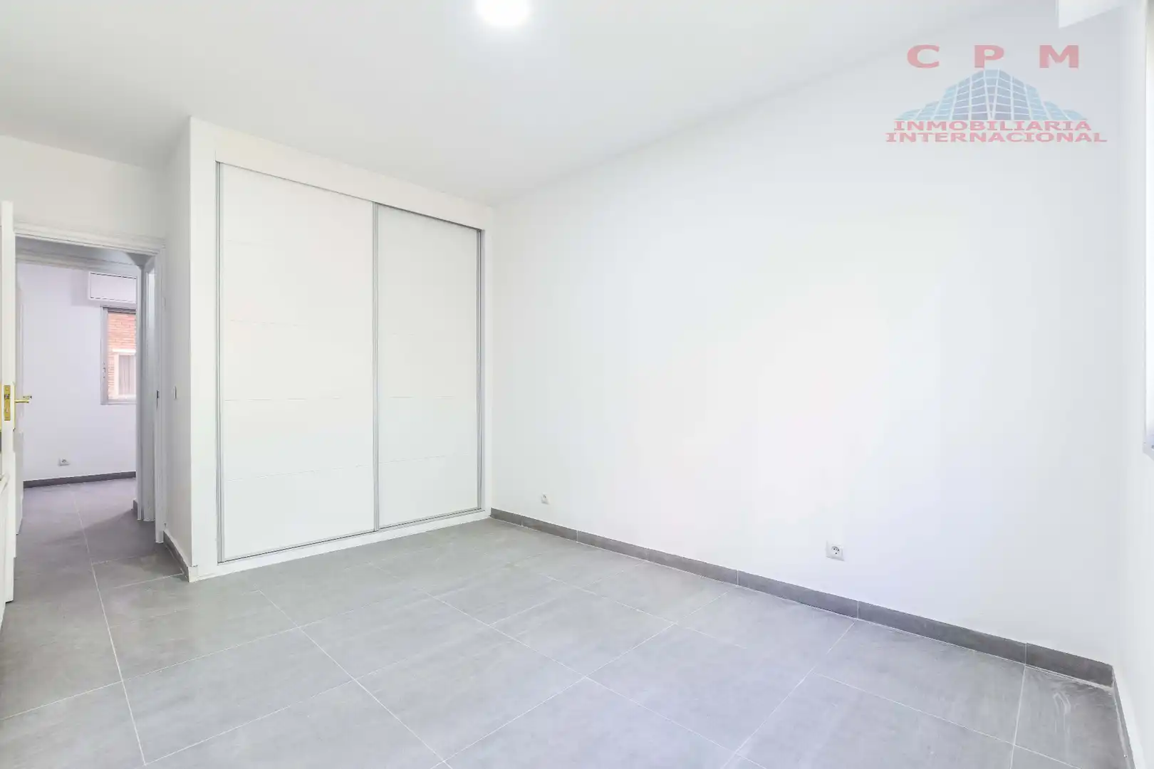 Schlafzimmer von Wohnung zur Miete in Madrid mit Klimaanlage, Heizung und Parkett