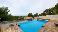 Piscina de Casa o xalet en venda en Castelldefels amb Jardí privat i Piscina