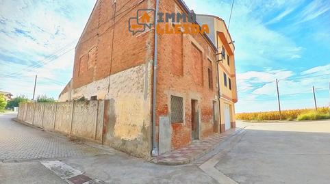 Foto 5 de Casa adosada en venda a Engràcia Macià, La Fuliola, Lleida