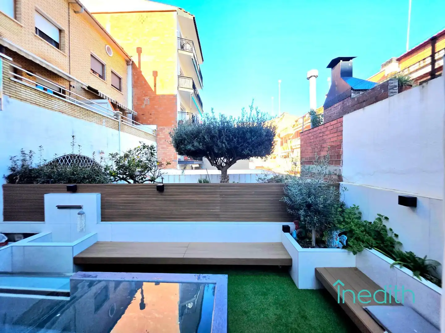 Terraza de Casa adosada en venta en Castelldefels con Aire acondicionado, Calefacción y Jardín privado