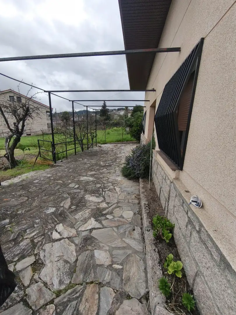 Garden of Houses for sale in Ourense Capital   with Heating, Private garden and Parquet flooring