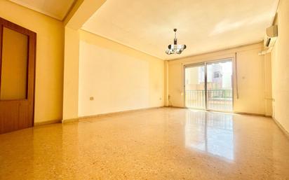 Flat for sale in Quart de Poblet  with Air Conditioner and Balcony
