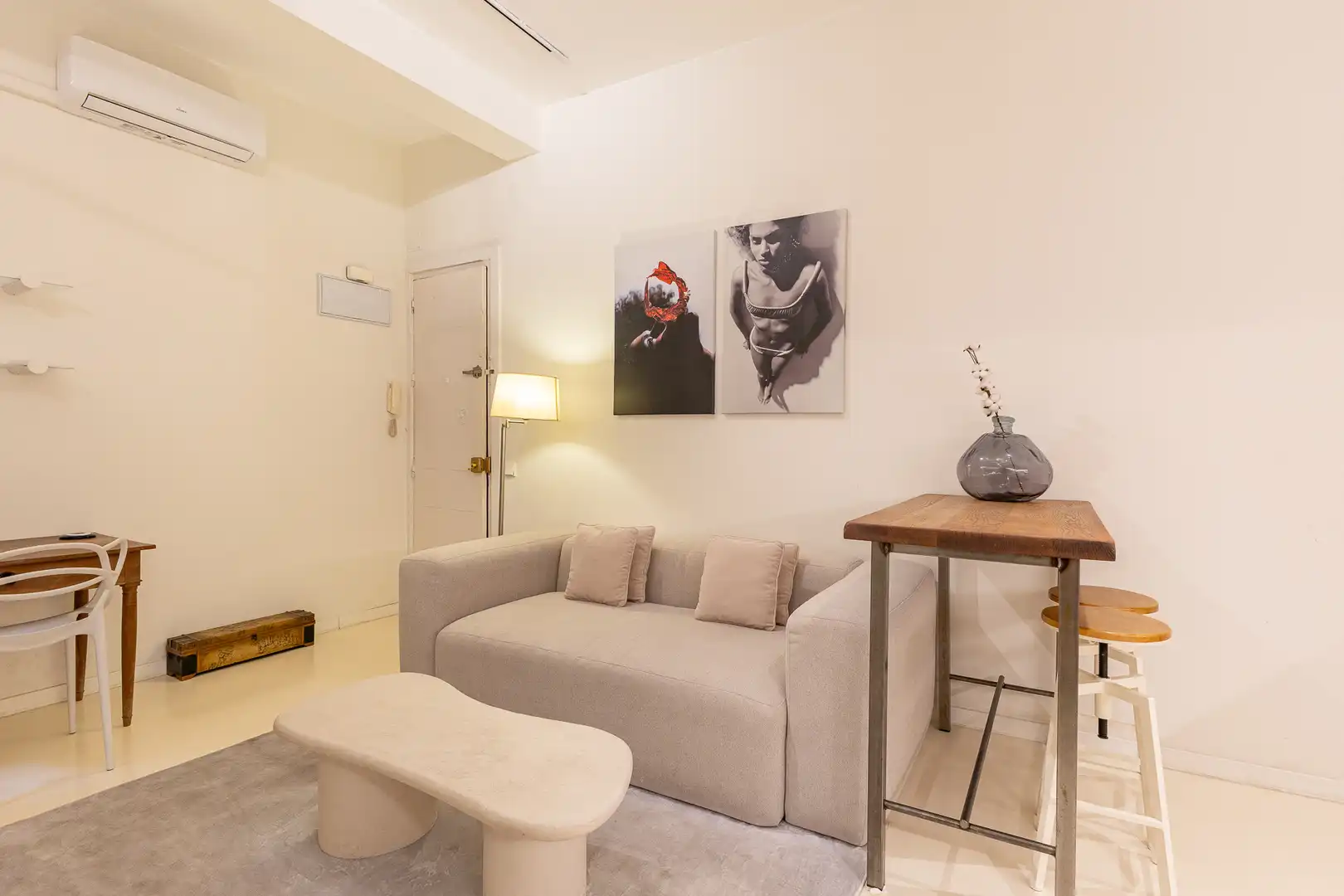 Sala d'estar de Pis de lloguer en Madrid amb Aire condicionat, Calefacció i Moblat