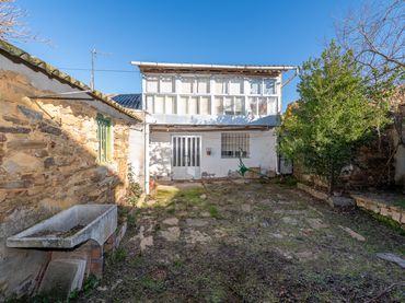Casa rústica en venda a Santa Colomba de Somoza