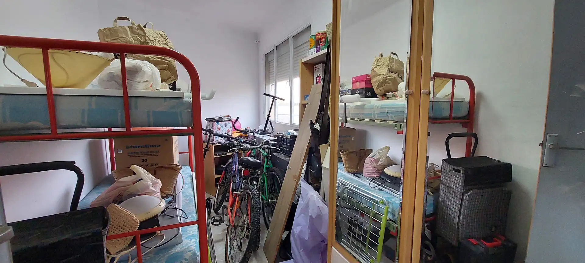 Piso en venta en Salou con Terraza, Amueblado y Piscina comunitaria