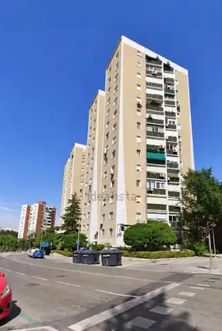 Wohnung mit Aufzug zum Verkauf in Calle del Poeta Blas de Otero, imagen 17